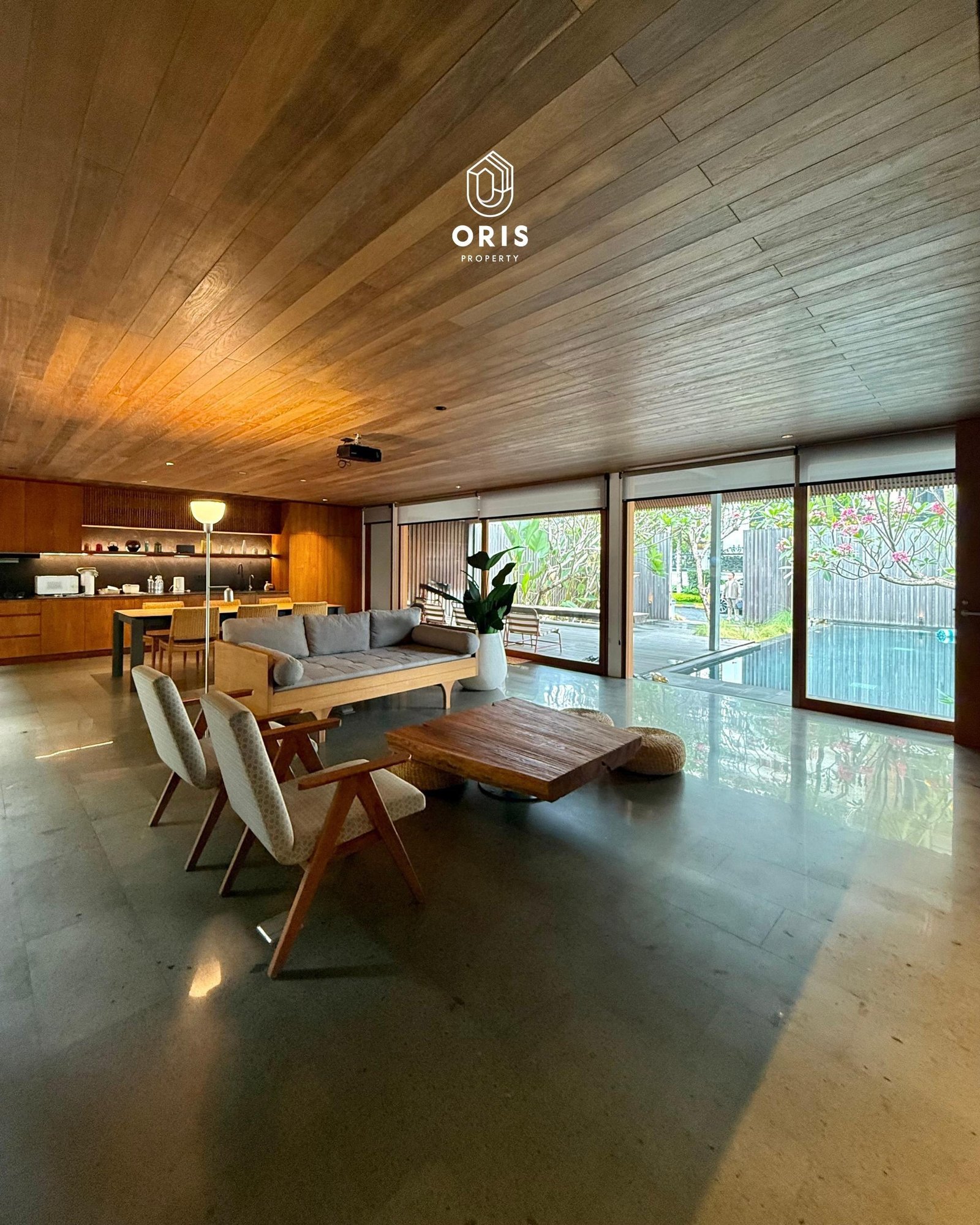 Modern Tropical Dalam Cluster, Semi Furnished - BSD City - foto 3