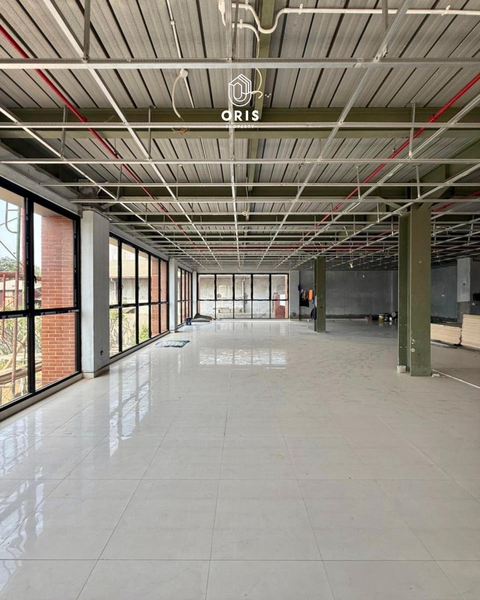 Brand New Office Building, Parkir Luas - foto 3