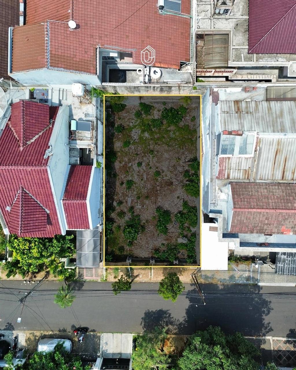 Kavling Lokasi Premium, Hadap Utara, Row Jalan Lebar - foto utama