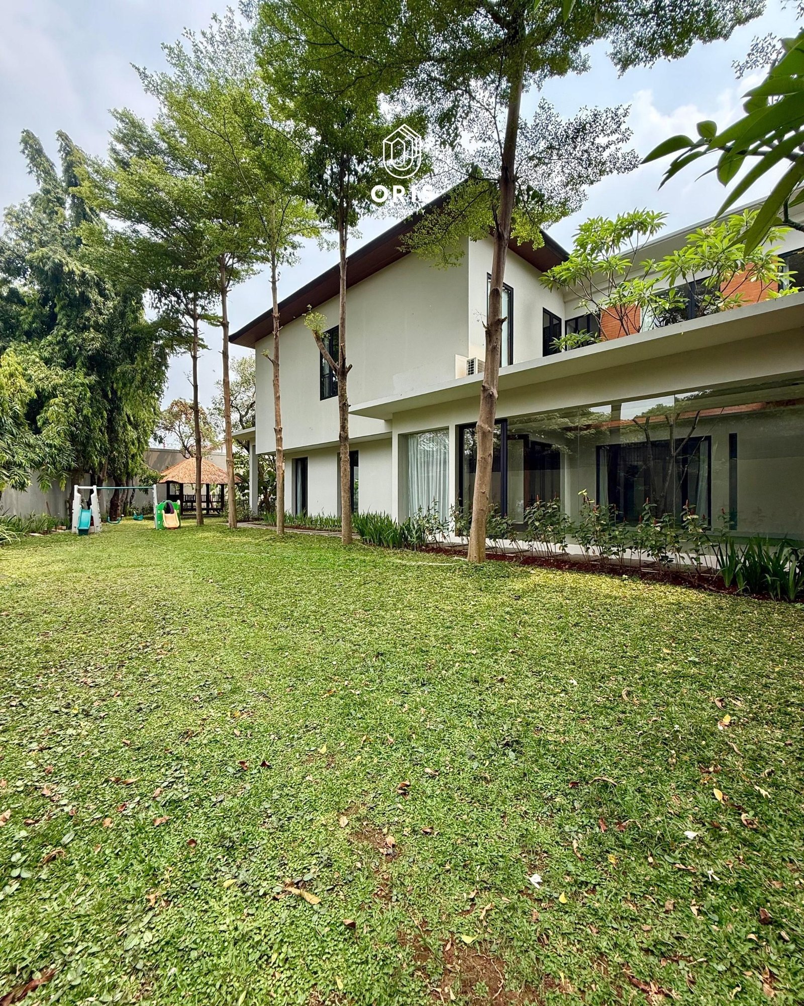 Luxurious Tropical Semi Furnished, Siap Huni di Bangka - foto 6