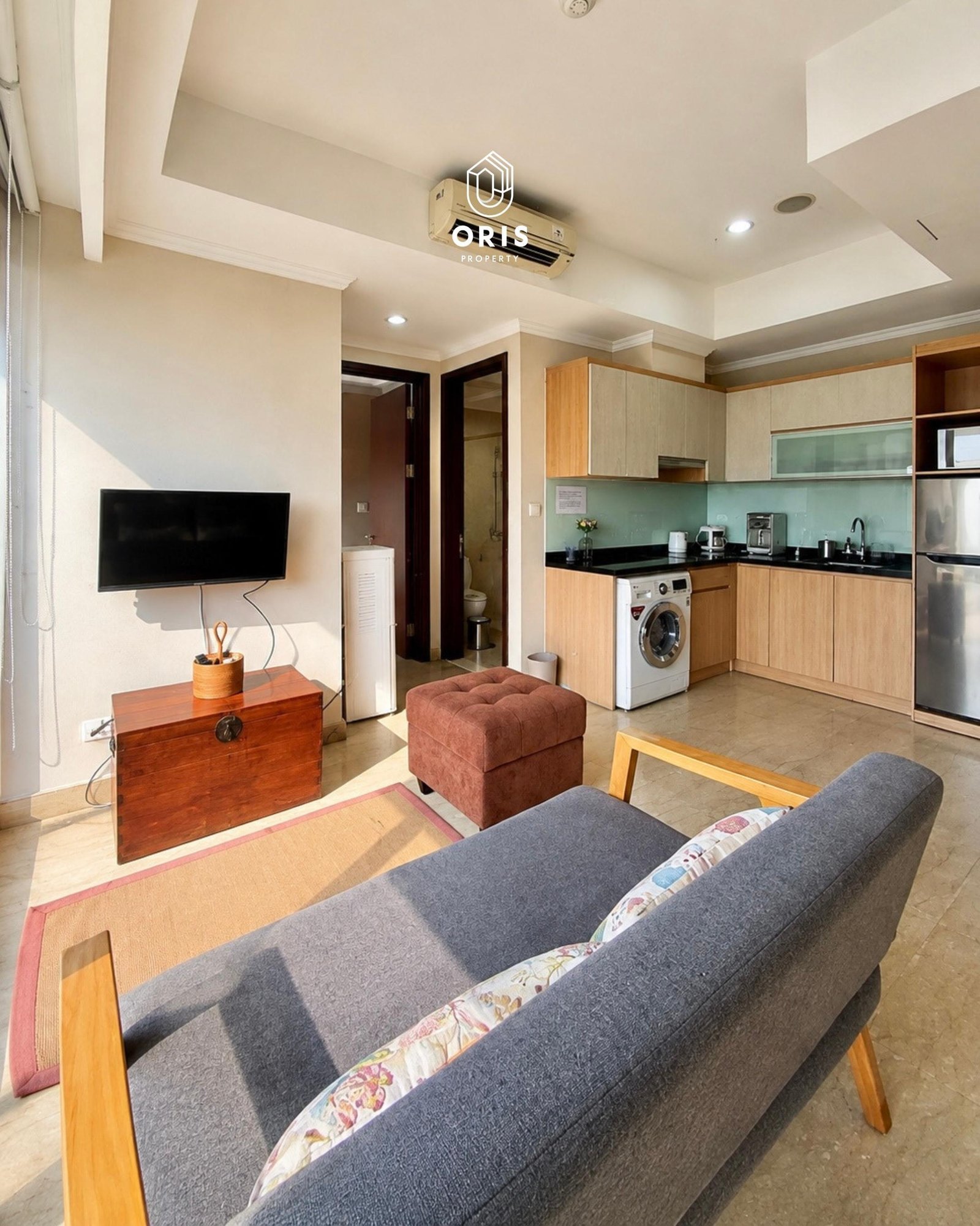 Menteng Park 2 BR Fully Furnished, Private Lift - foto 2
