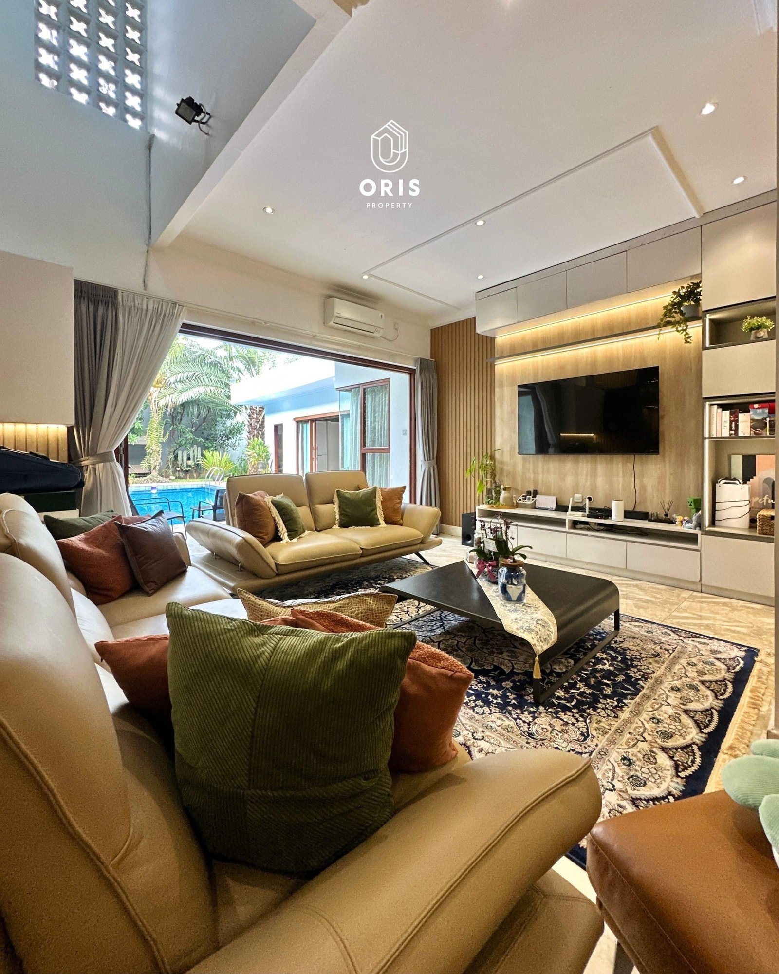 Semi Furnished, Hadap Selatan di Ampera - foto 3