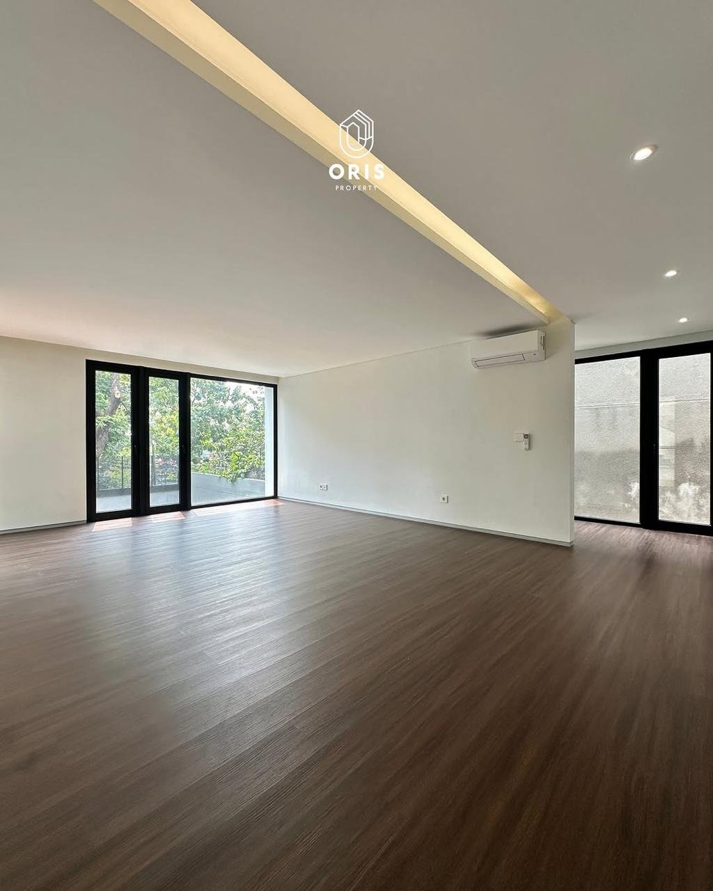 Brand New Siap Huni, Halaman Luas - Simprug Golf - foto 7