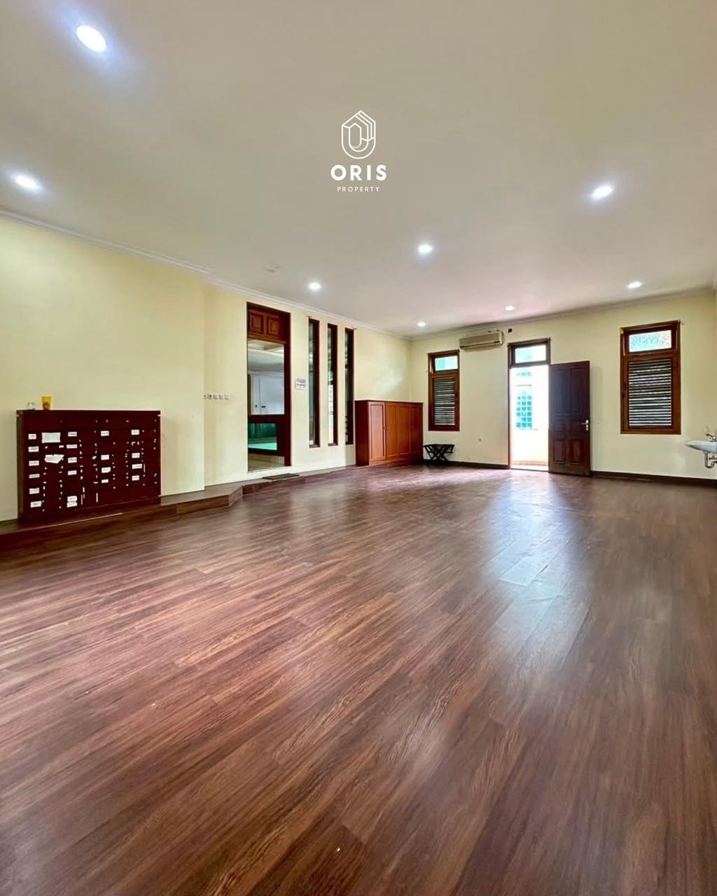 Siap Huni Cocok untuk Hunian, Home Office di Dharmawangsa - foto 9
