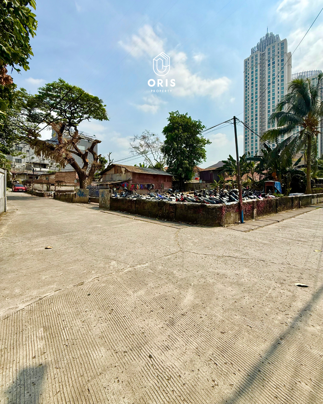 Zona Komersil Cocok untuk Gedung Kantor, Usaha - foto utama