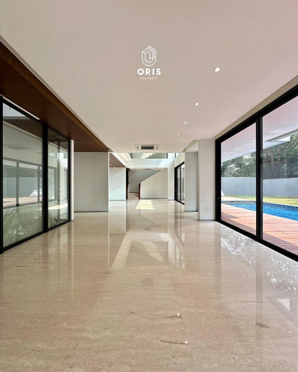 Brand New Siap Huni, Halaman Luas - Simprug Golf - foto 4