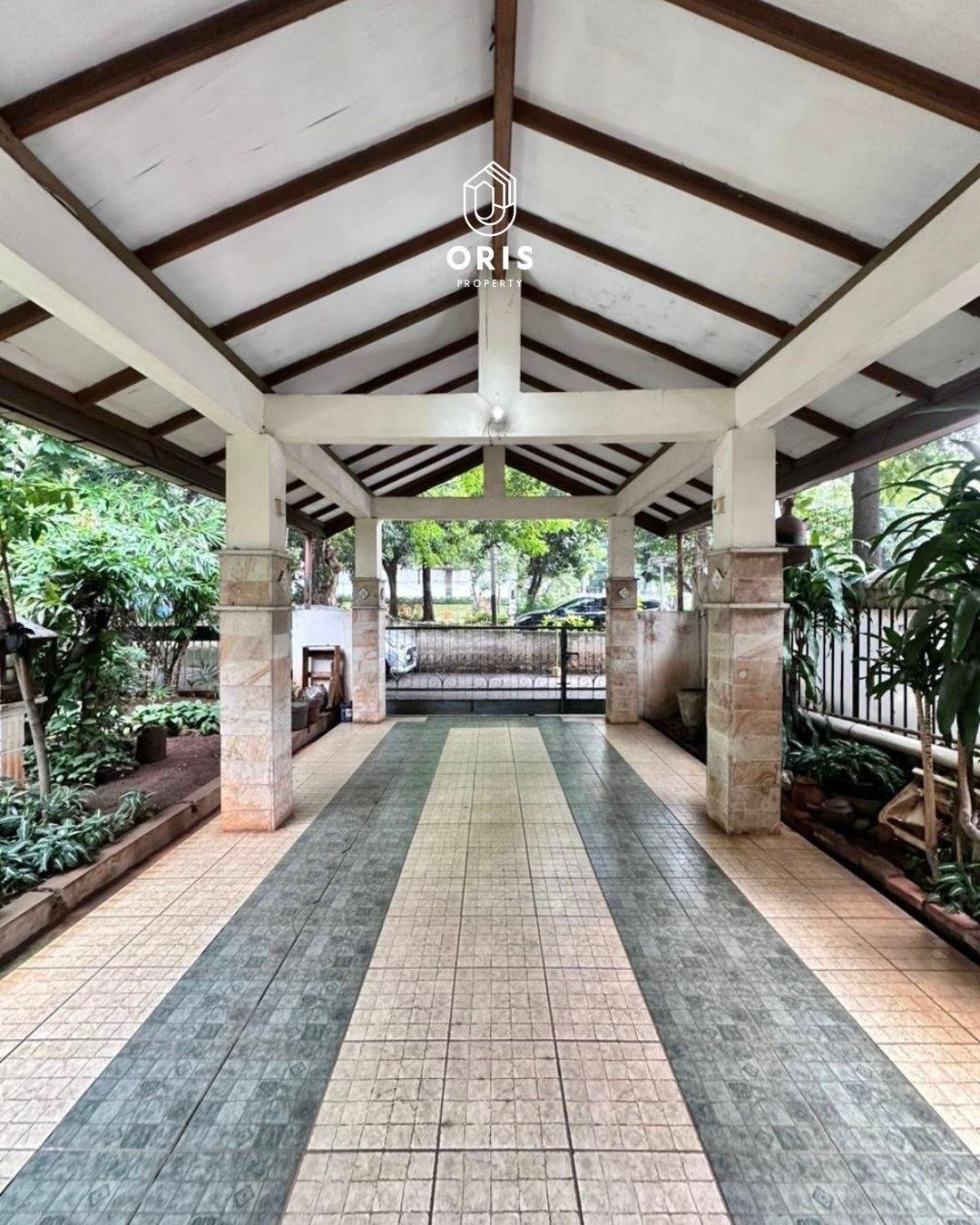 HOT SALE! Prime Area Lokasi Terbaik di Widya Chandra - foto 9