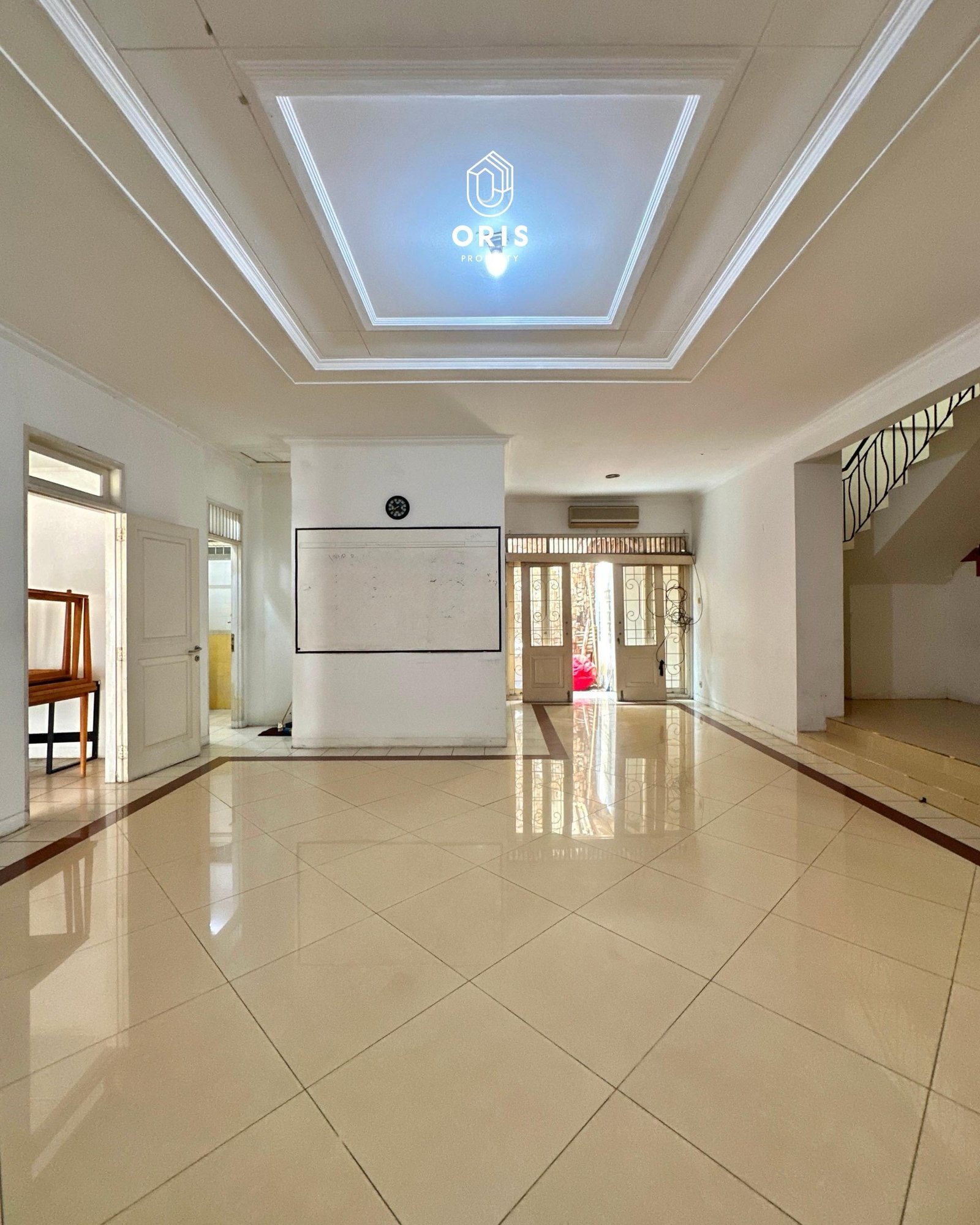 Dekat ke Gandaria City Mall, Senayan Area, Hadap Selatan - foto 4