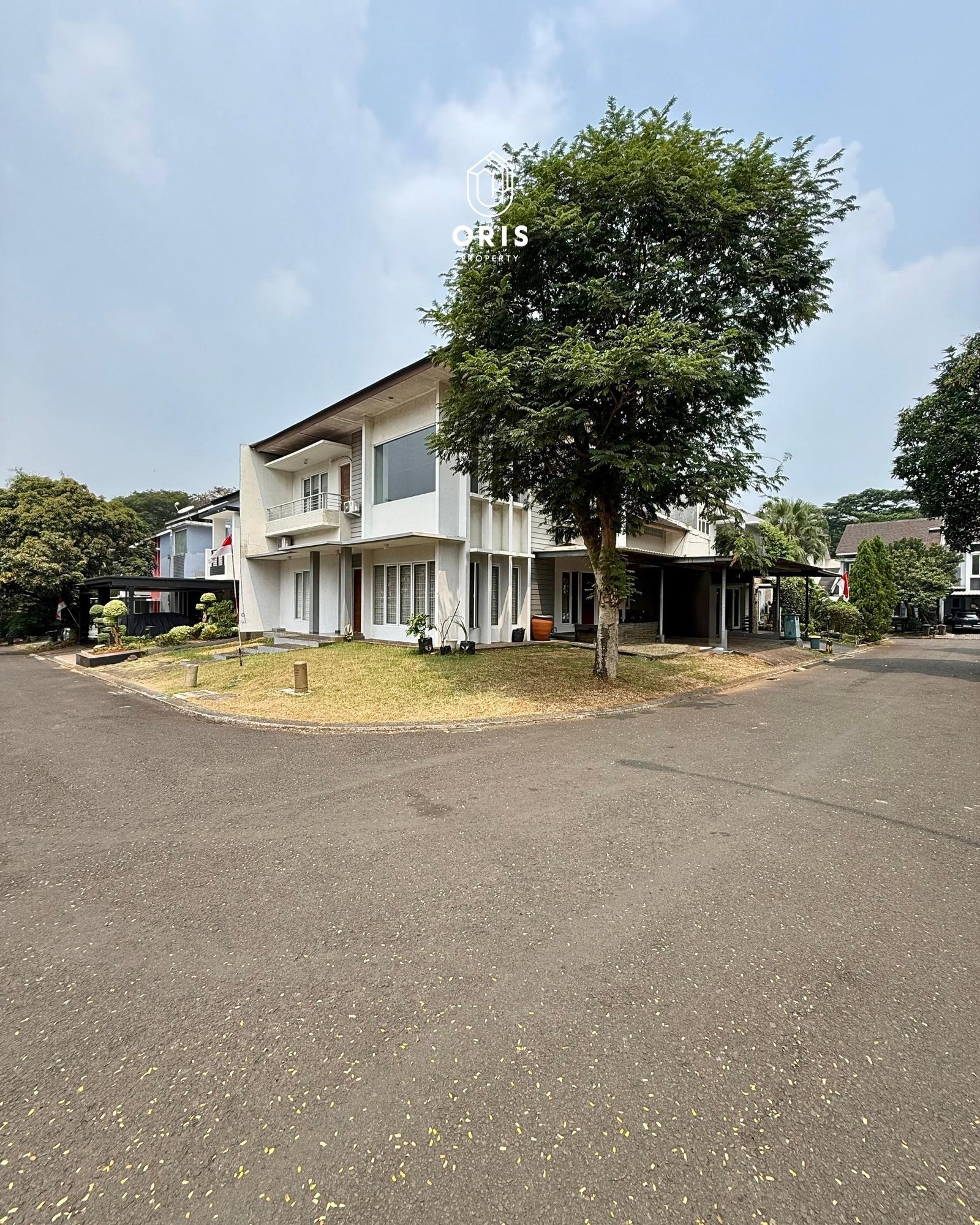 Dalam Cluster Siap Huni Posisi Hoek di The Green - foto 2