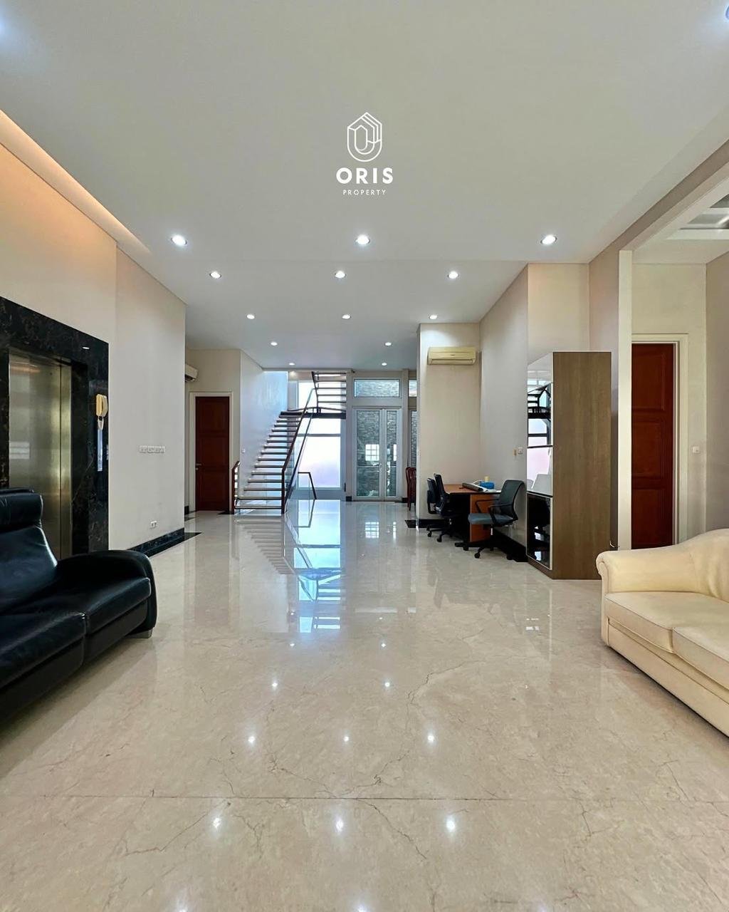 Area Komersil Cocok untuk Kantor, Usaha - foto 3