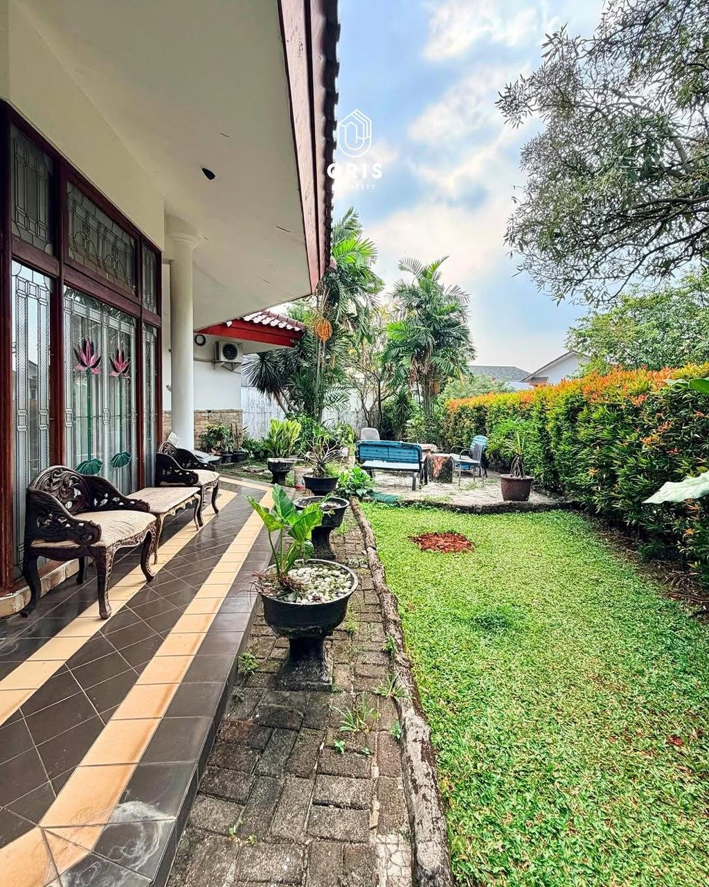 Depan Taman Posisi Hoek di Villa Cinere Mas - foto 7