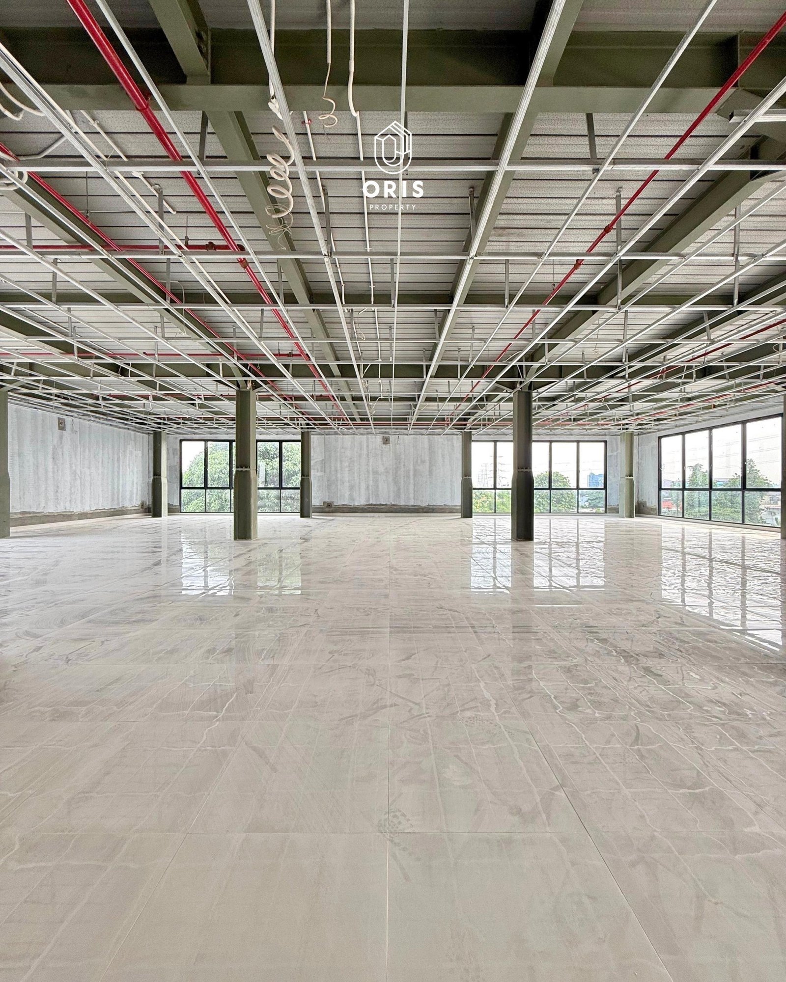 Brand New Office Building, Parkir Luas - foto 8