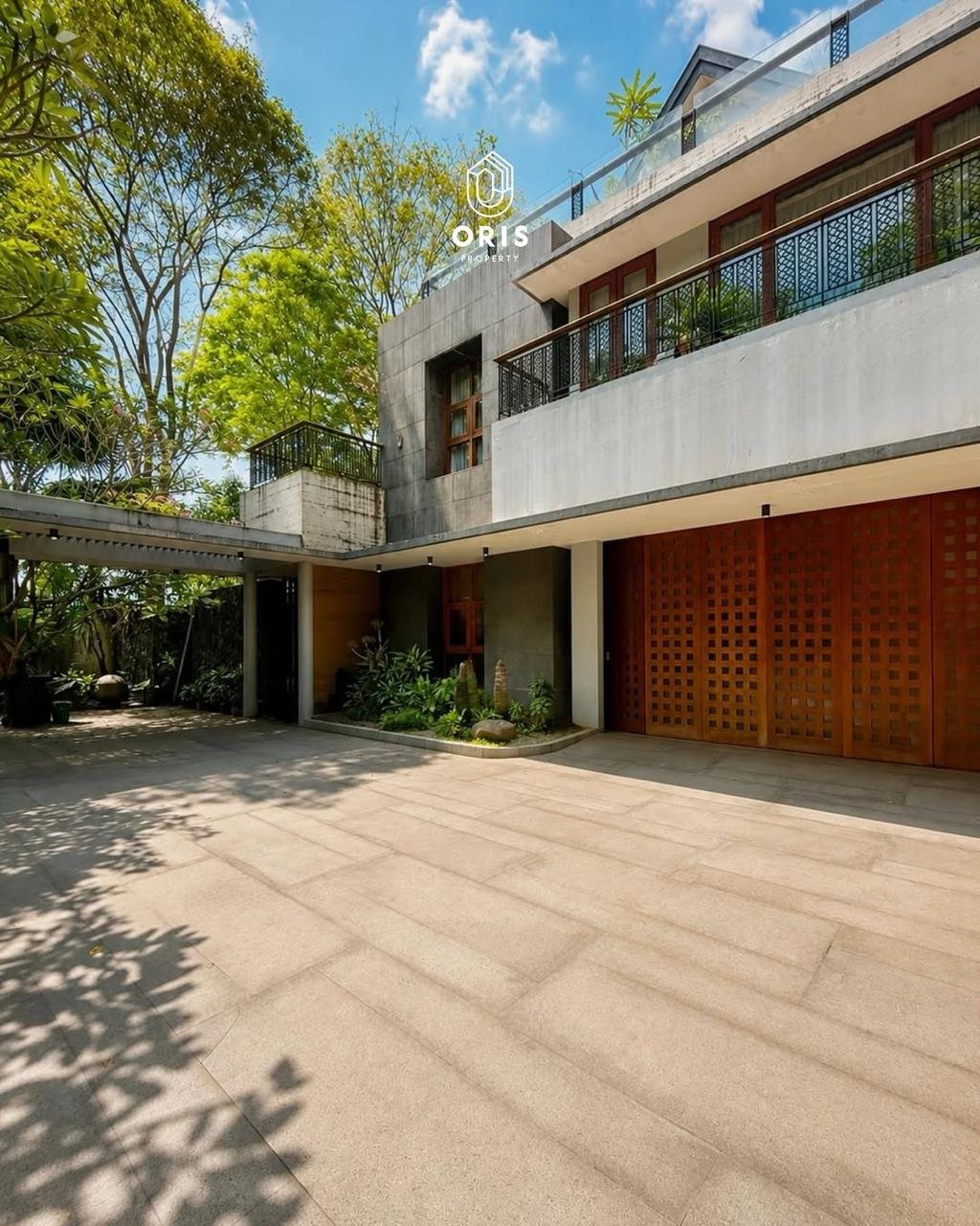 Luxury Tropical Row Jalan Lebar, Posisi Hoek - foto 2