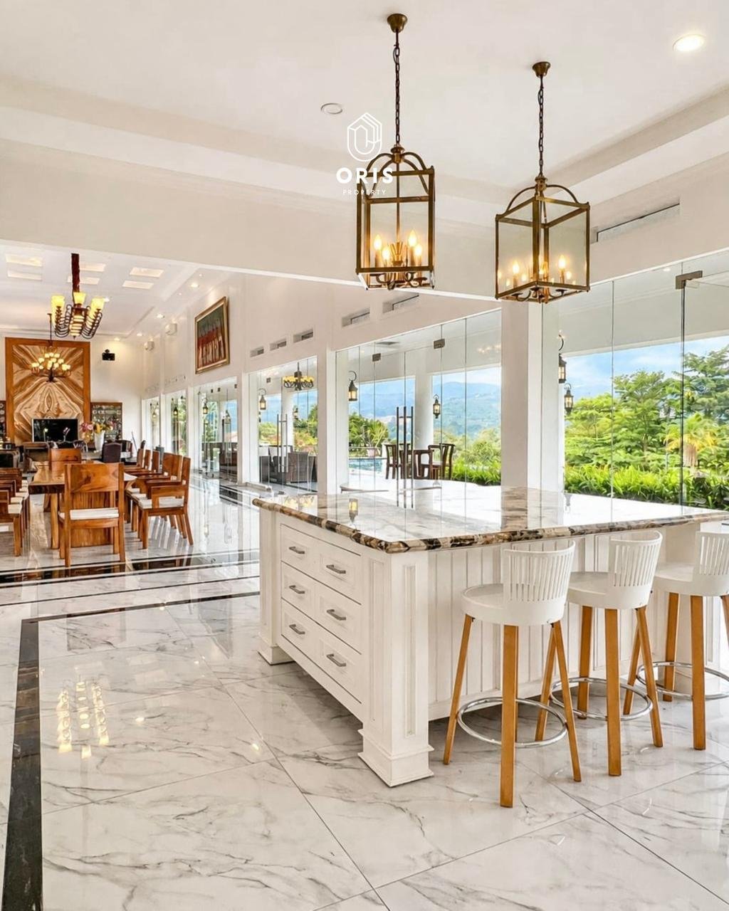 Luxury Villa Fully Furnished, Hadap Utara - foto 4