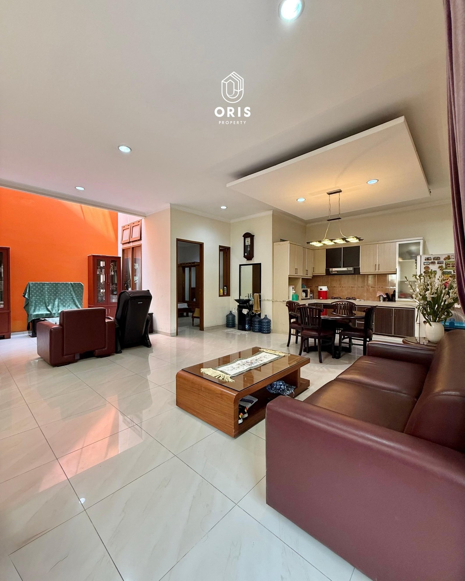Modern Minimalist Siap Huni, Semi Furnished, Posisi Hoek - foto 4