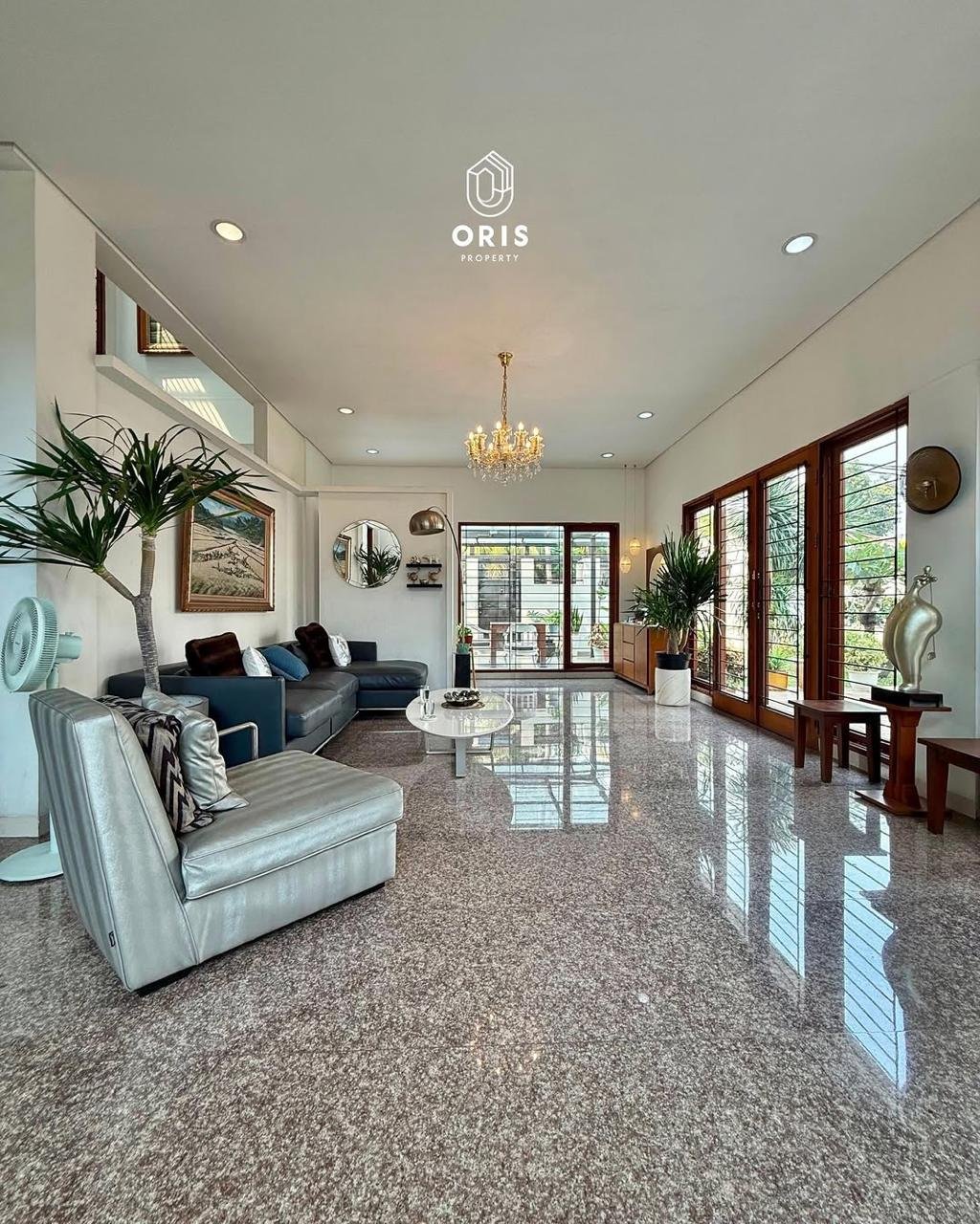 Semi Furnished, Dekat ke Senayan, Sudirman - foto 3