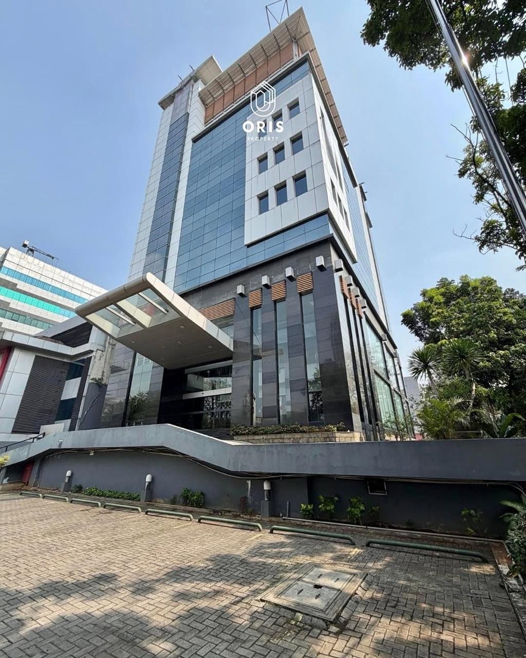 Office Building 8 Lantai, Hadap Timur & Selatan - foto 2