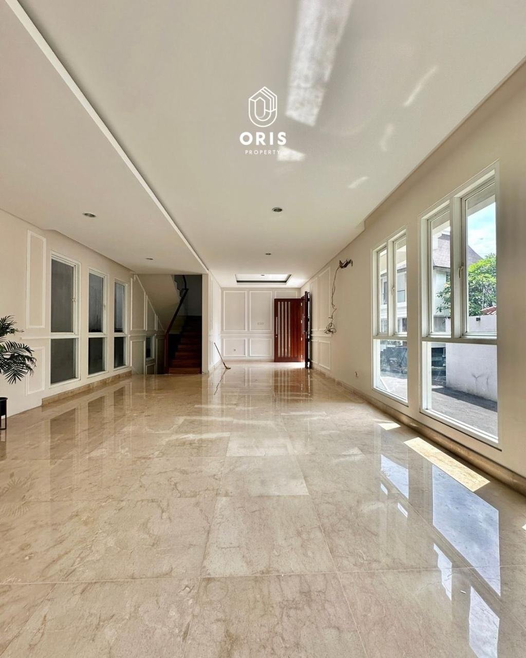 Modern Tropical Townhouse Siap Huni - foto 2