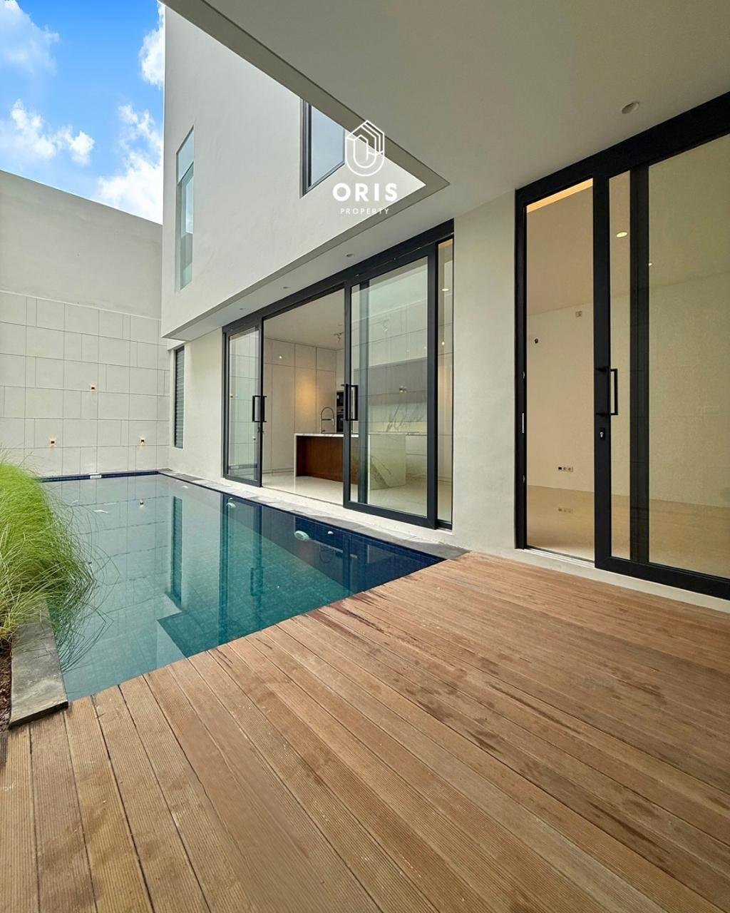 Brand New Modern Tropical Siap Huni, Hadap Utara - foto 6
