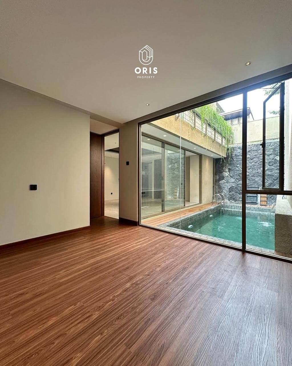 Modern Tropical Townhouse Siap Huni, Semi Furnished - foto 5