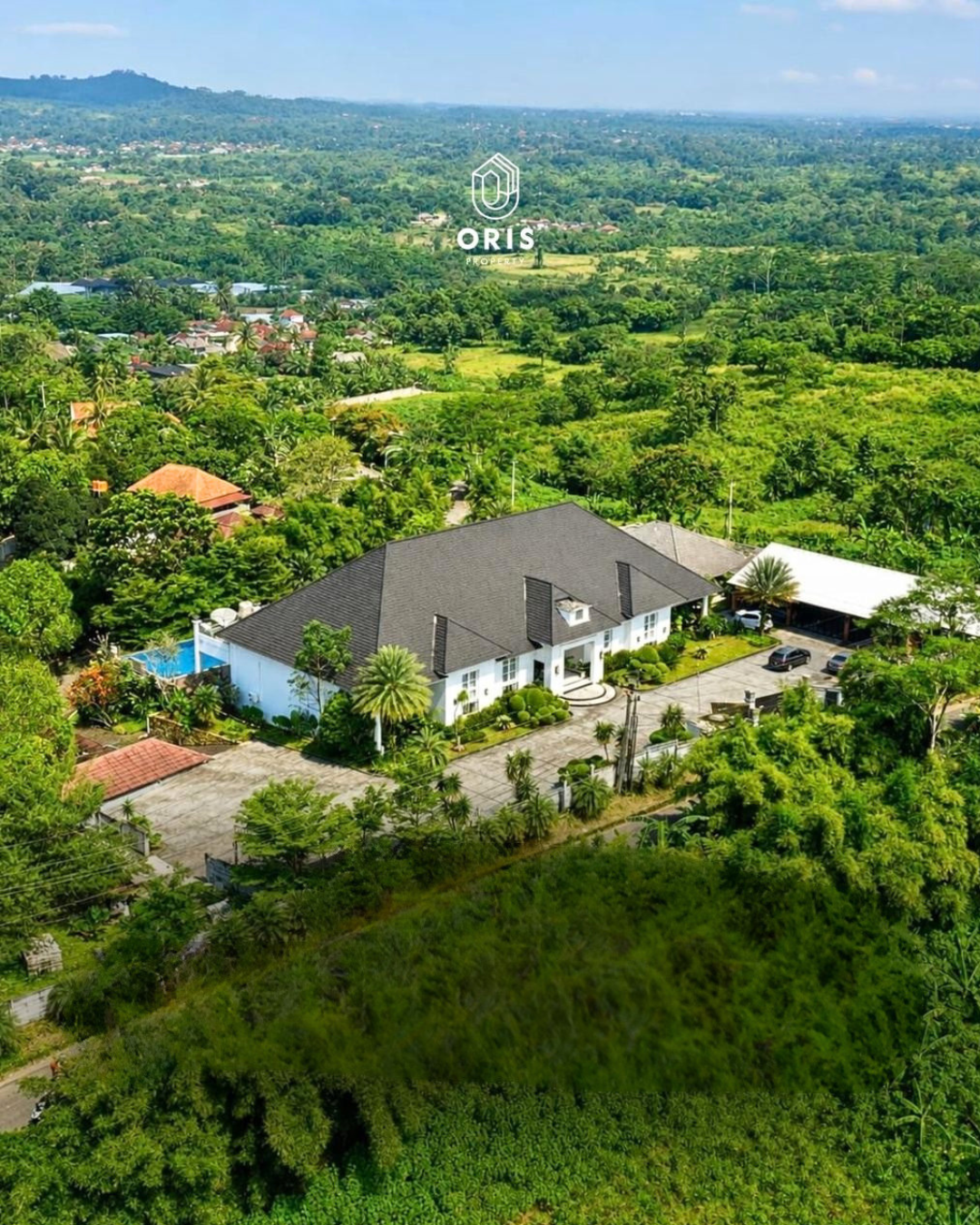 Luxury Villa Fully Furnished, Hadap Utara - foto utama