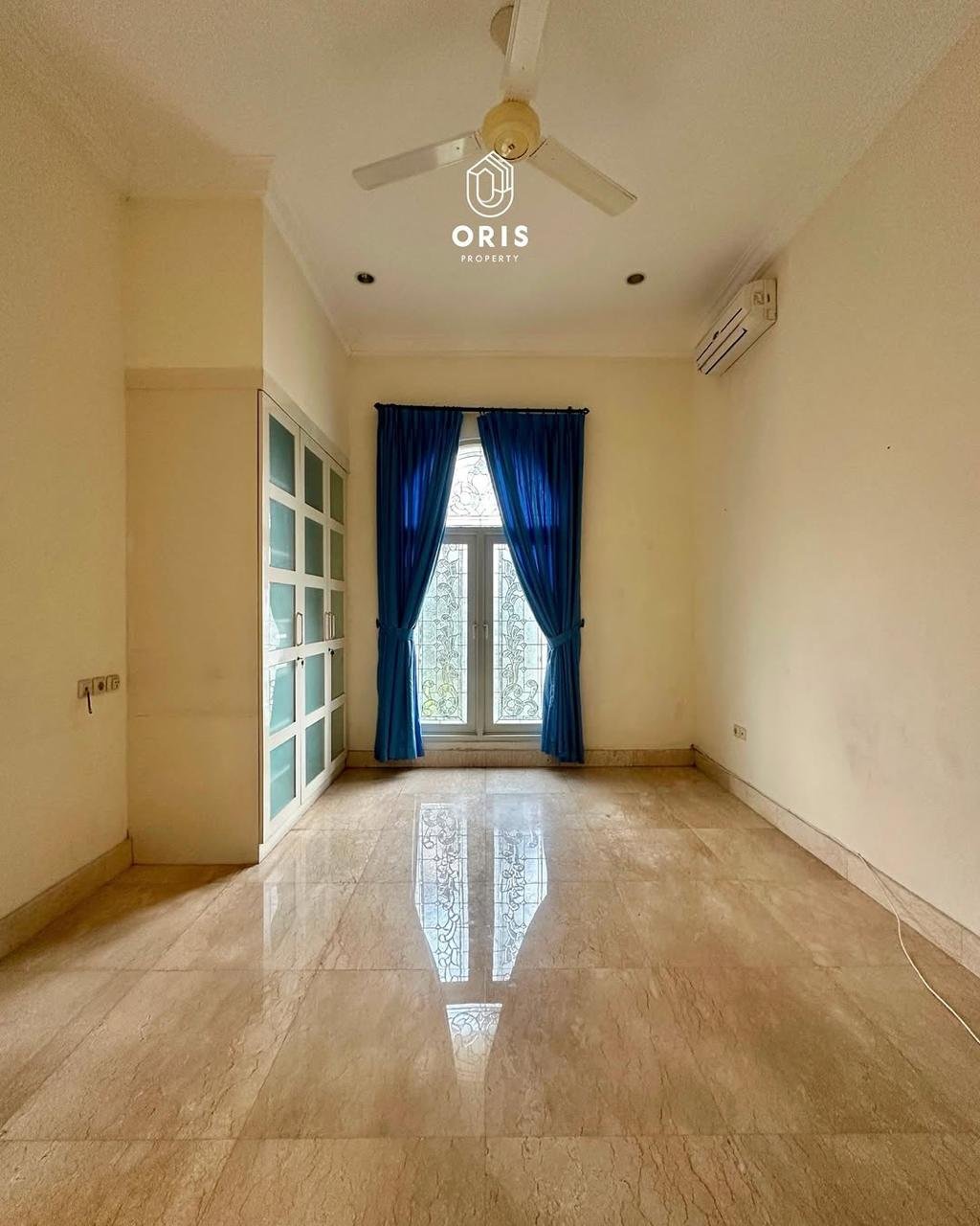 Siap Huni Semi Furnished, Halaman Luas - foto 10