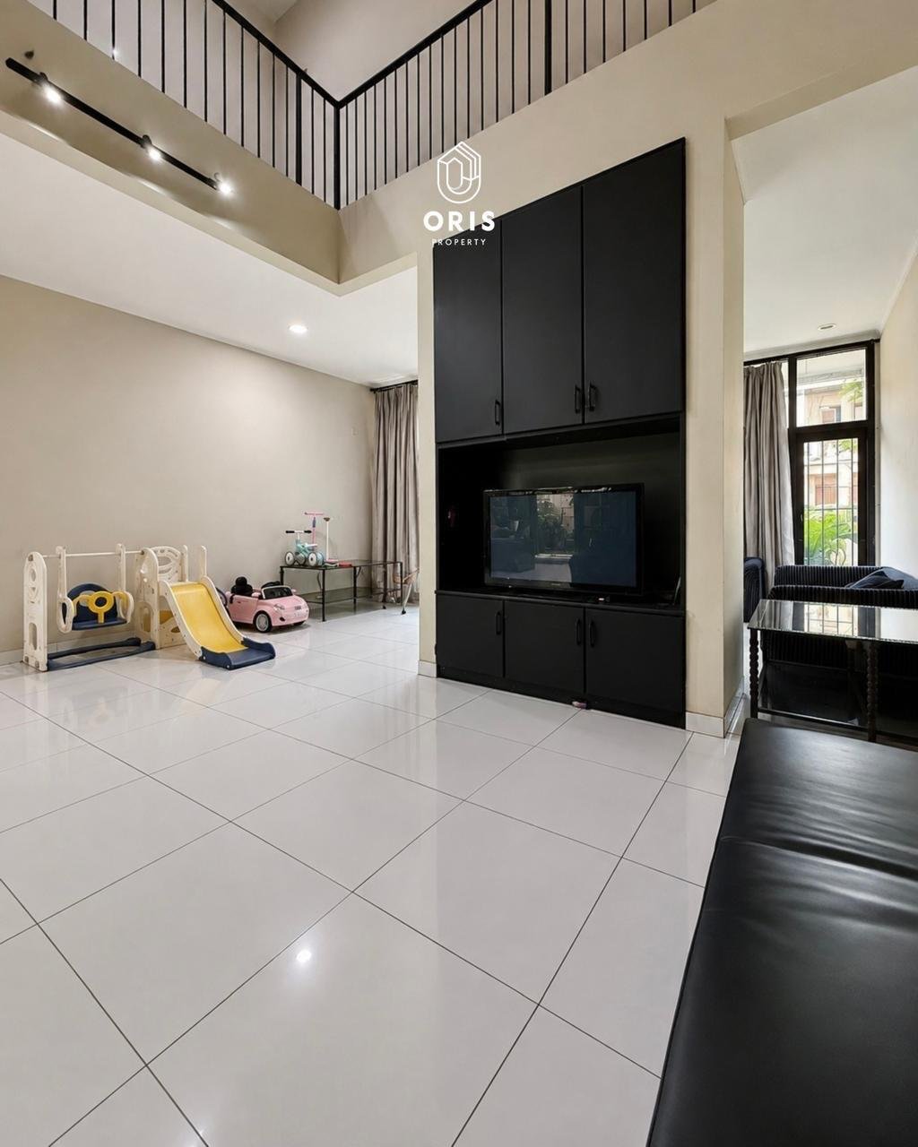 Newly Renovated Row Jalan Lebar - Bintaro Sektor 2 - foto 3