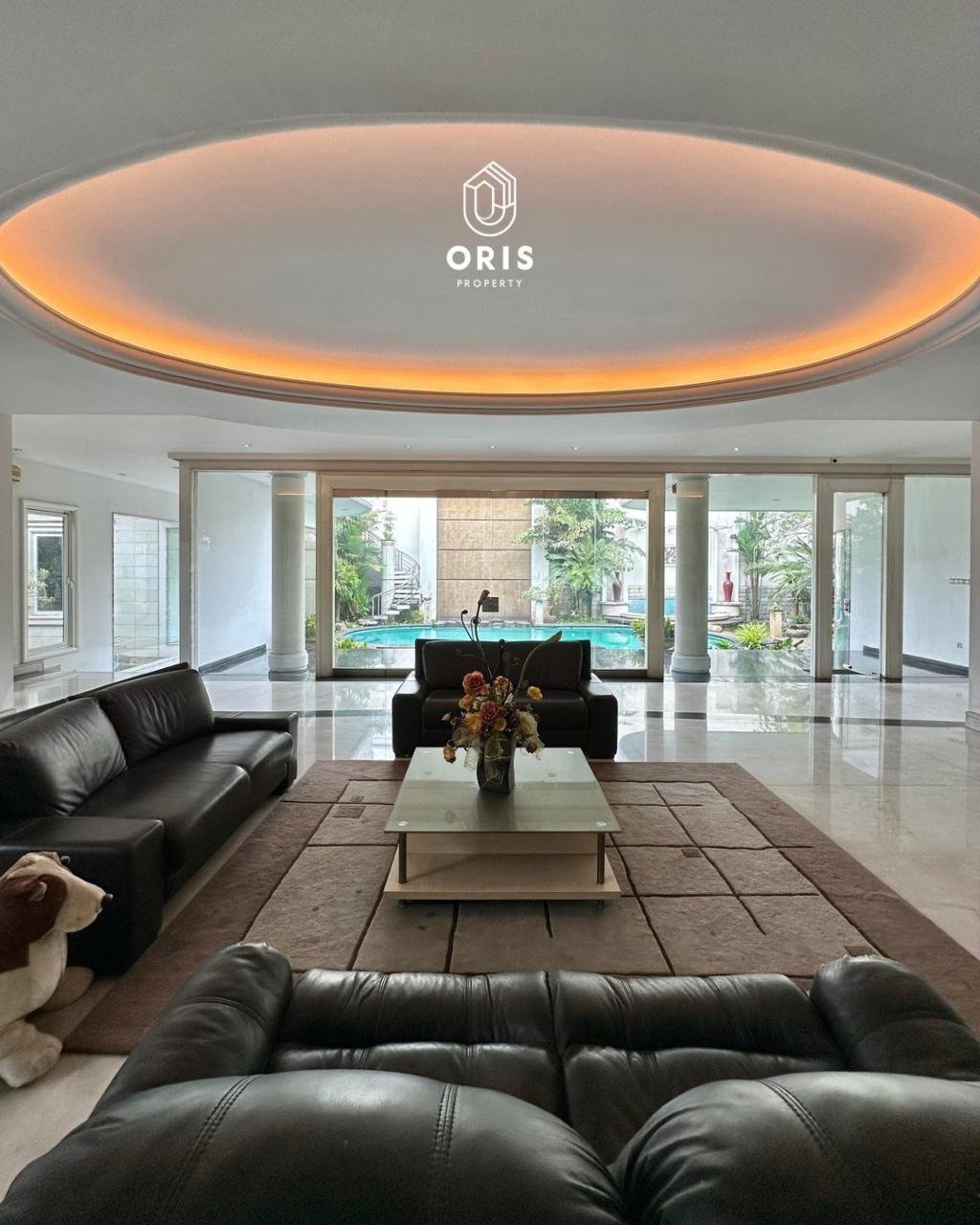 Luxurious Modern Row Jalan Lebar di Bukit Cinere Indah - foto 4