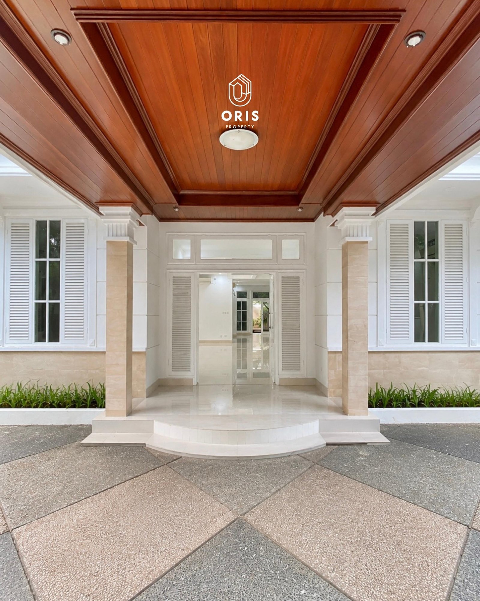 Modern Classic Siap Huni Exclusive Area, Row Jalan Lebar - foto 2