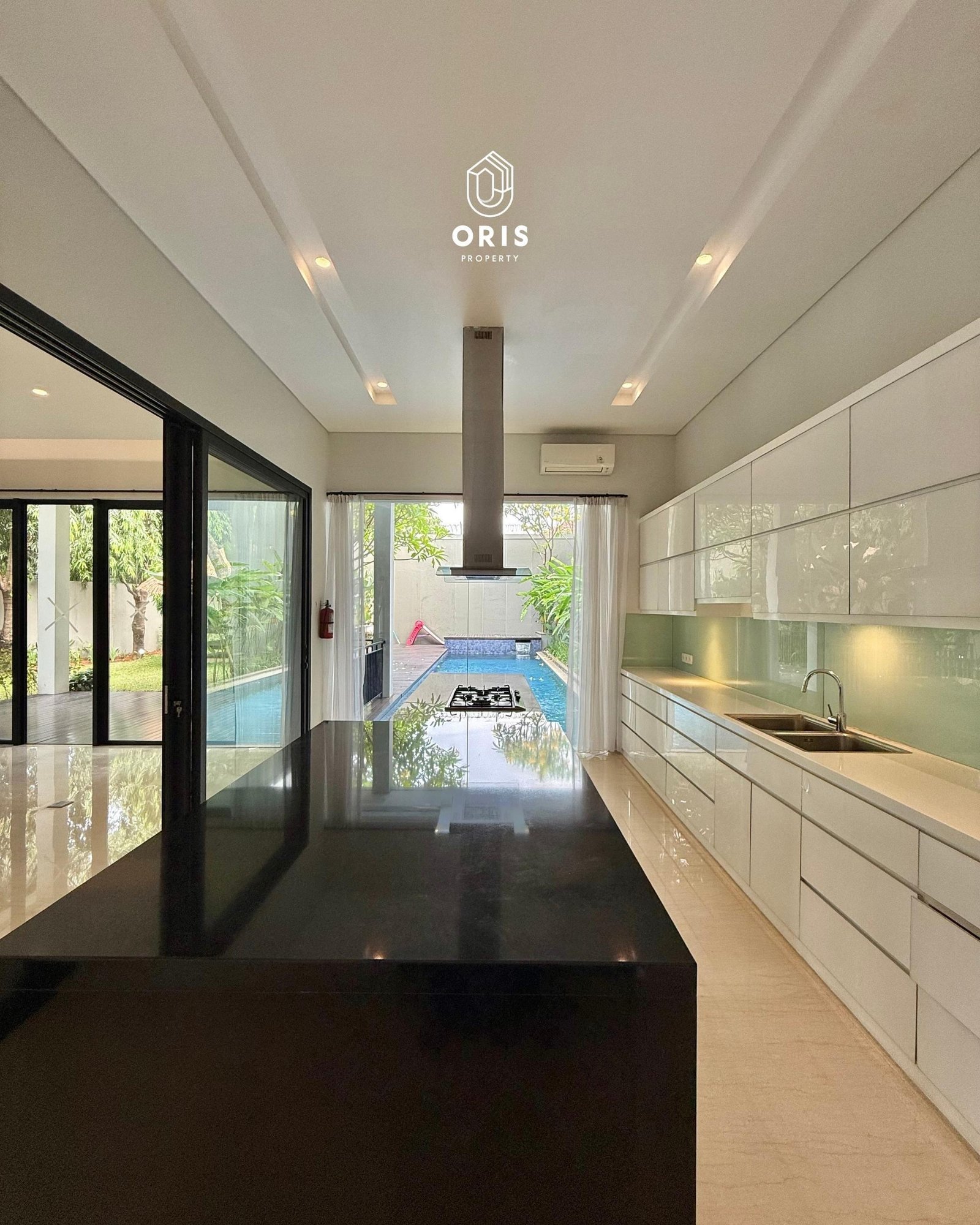 Luxurious Tropical Semi Furnished, Siap Huni di Bangka - foto 5